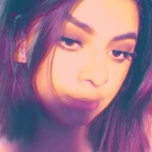 Meet your Posher, Isabel